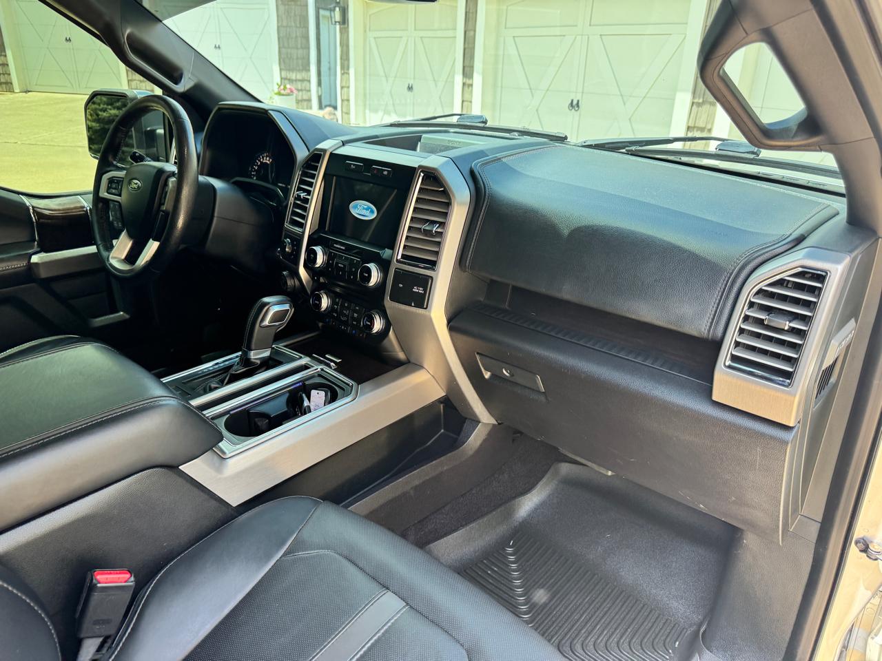 Ford F-150 4WD SuperCrew 145" Platinum 2016