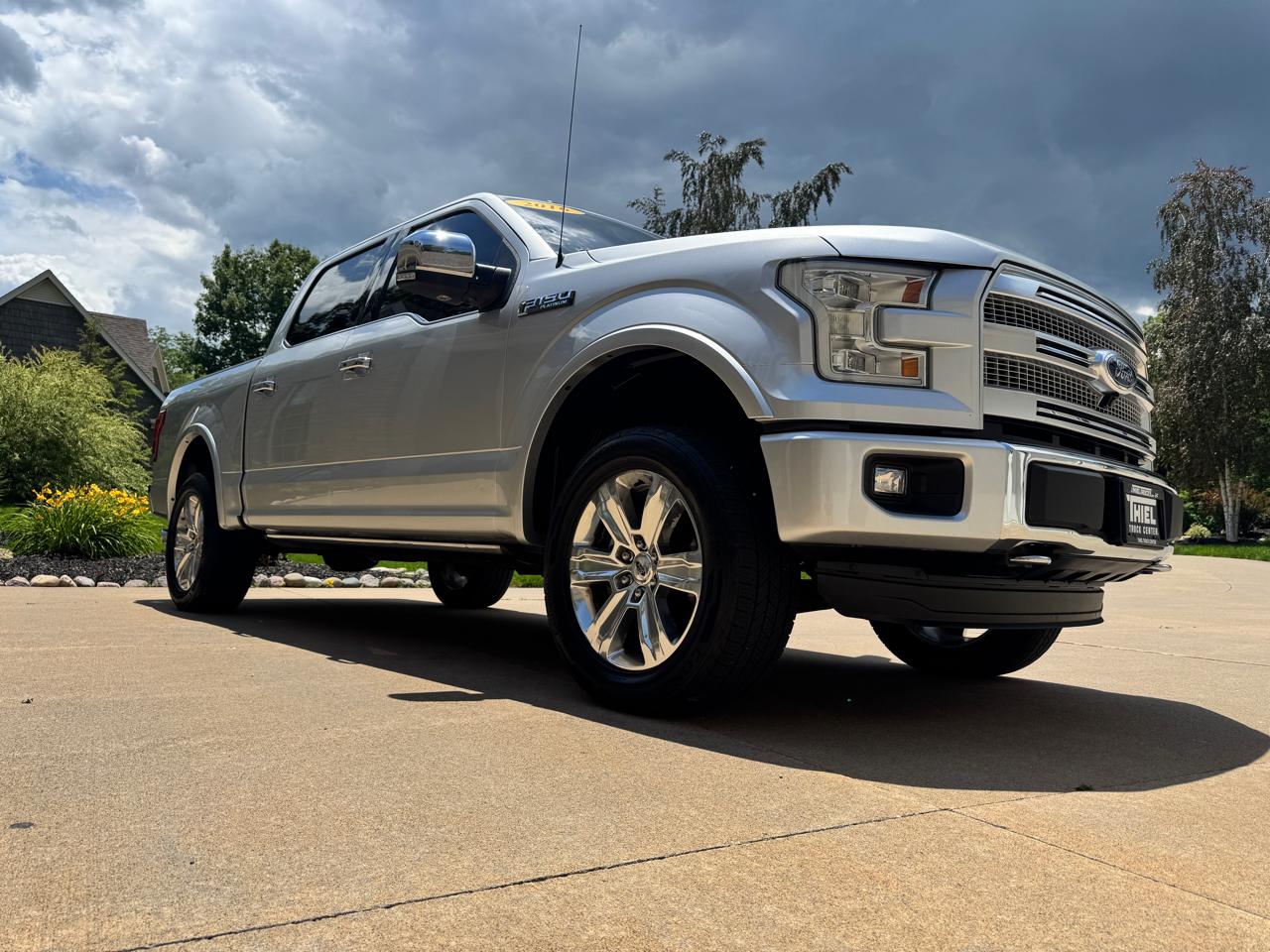 Ford F-150 4WD SuperCrew 145" Platinum 2016