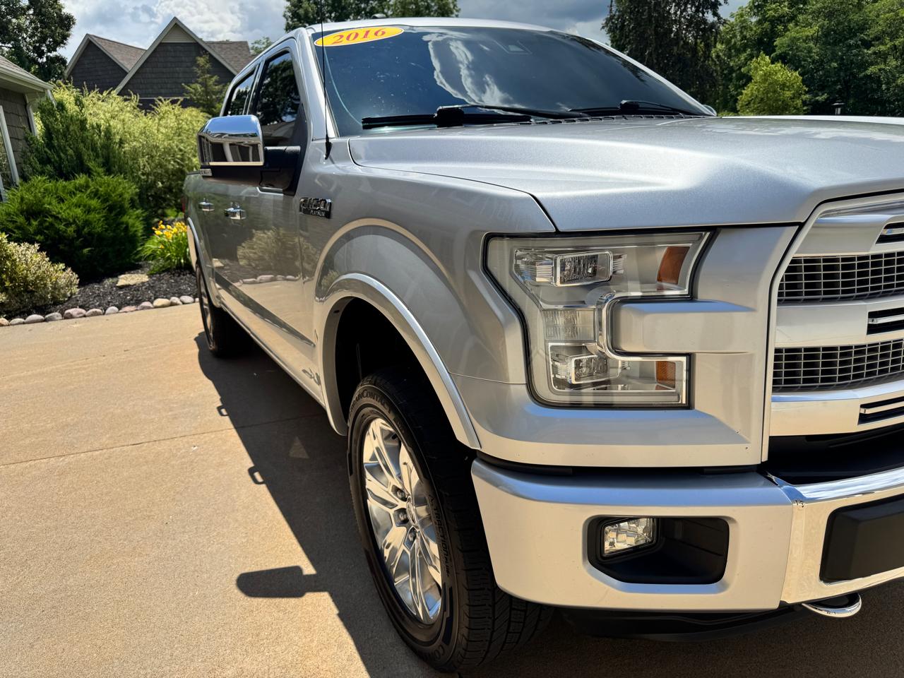 Ford F-150 4WD SuperCrew 145" Platinum 2016
