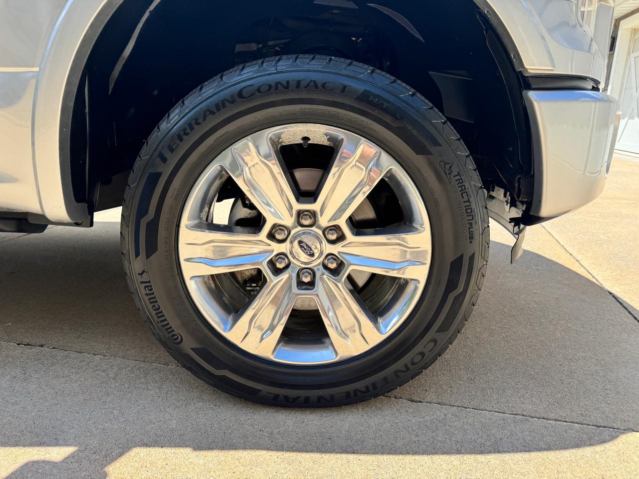 Ford F-150 4WD SuperCrew 145" Platinum 2016