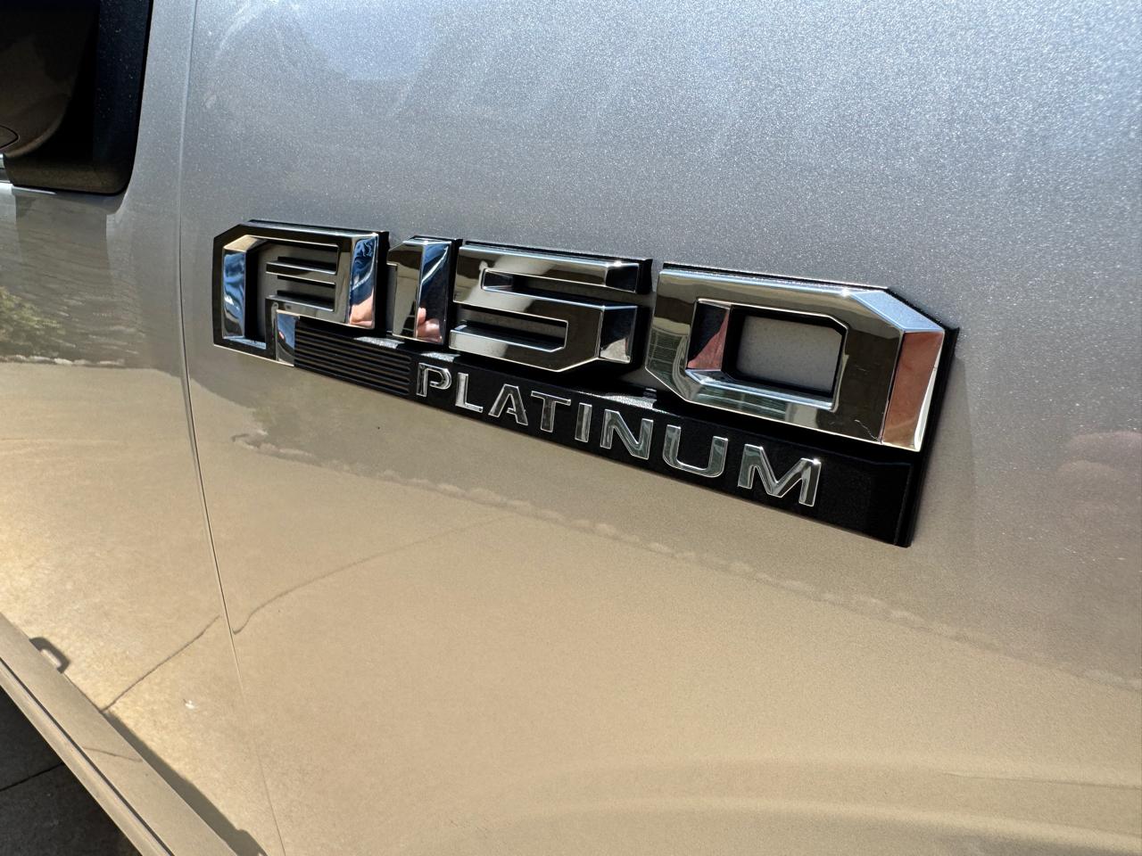Ford F-150 4WD SuperCrew 145" Platinum 2016