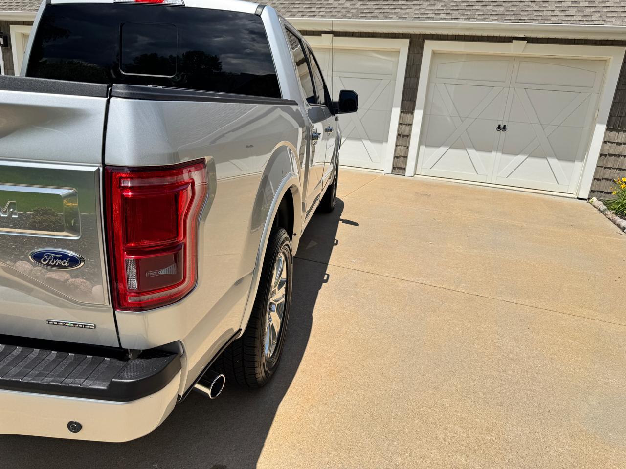 Ford F-150 4WD SuperCrew 145" Platinum 2016