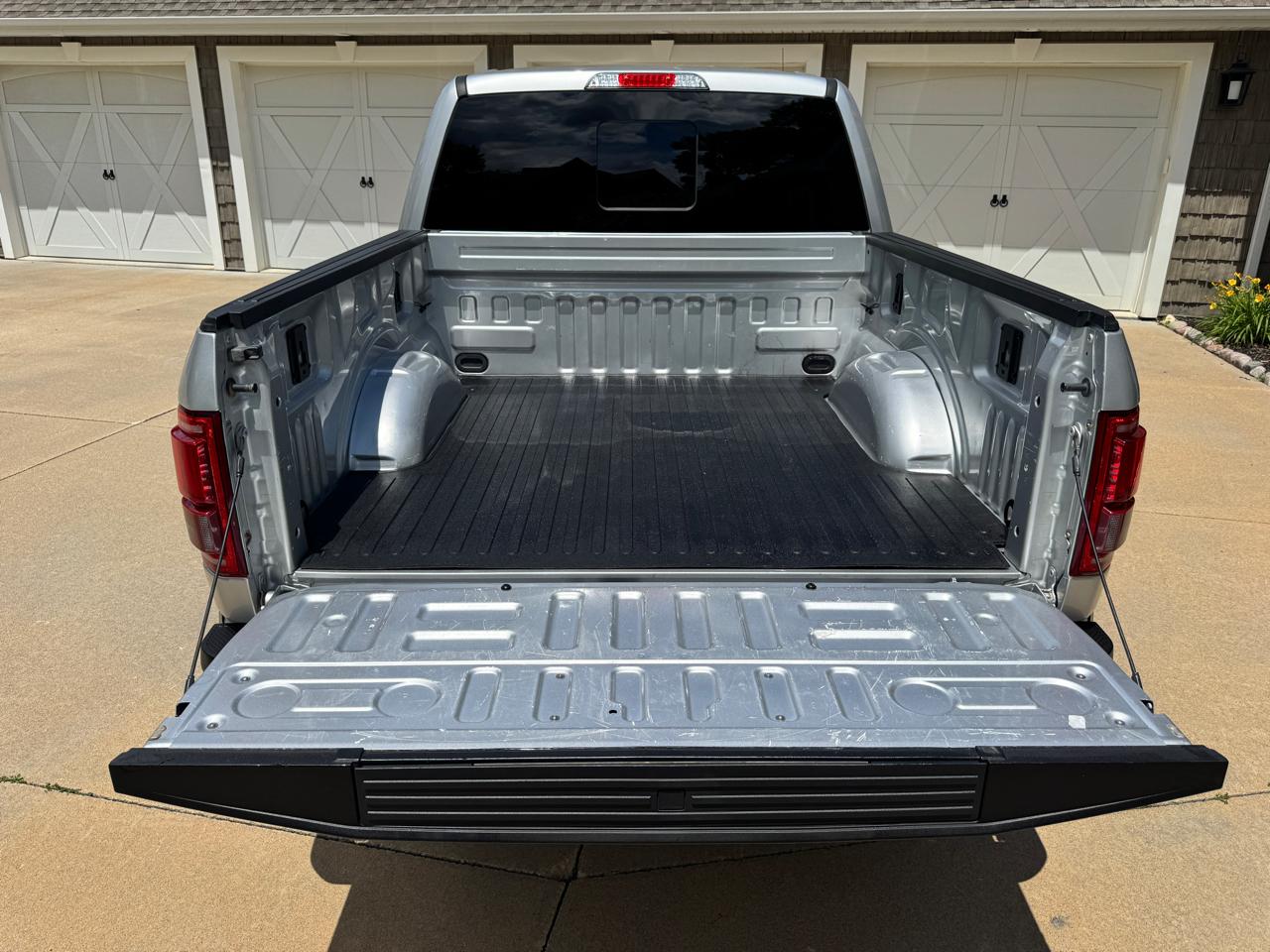 Ford F-150 4WD SuperCrew 145" Platinum 2016