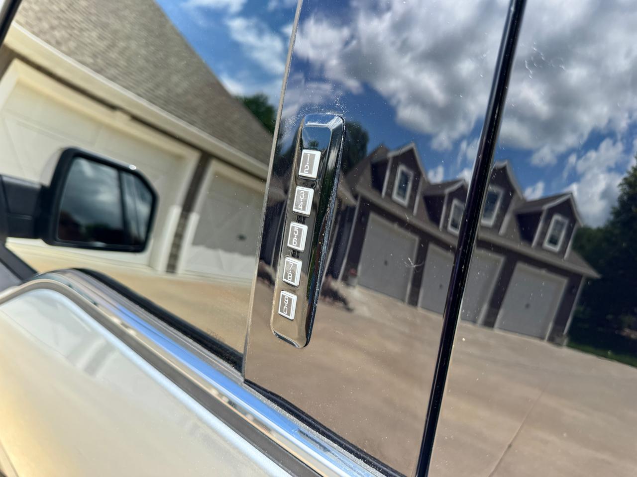 Ford F-150 4WD SuperCrew 145" Platinum 2016