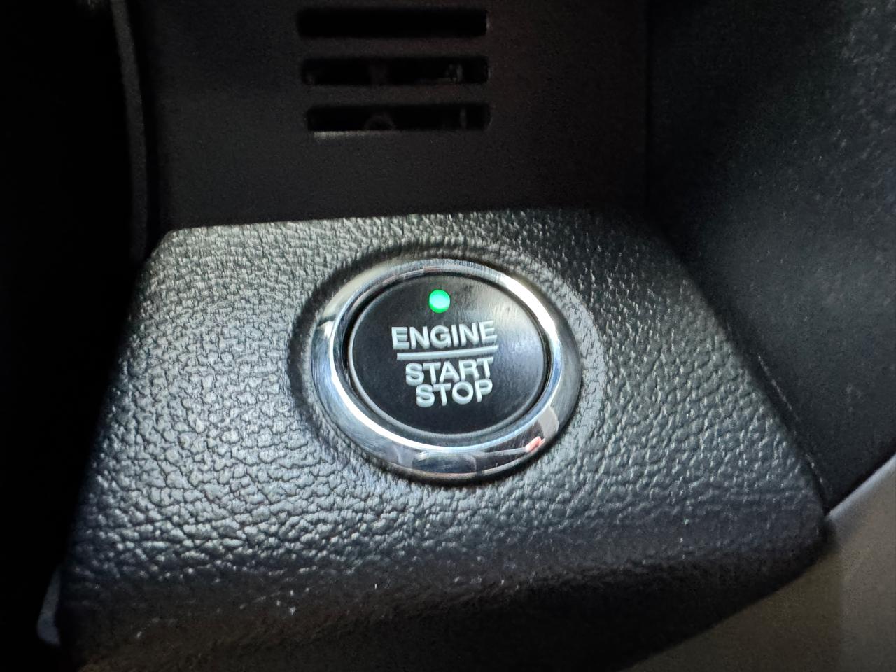 Ford F-150 4WD SuperCrew 145" Platinum 2016