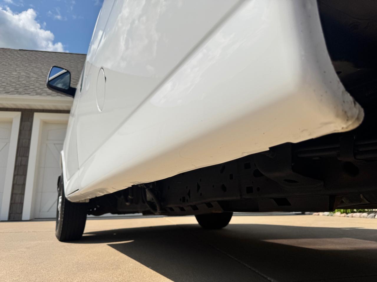 Chevrolet Express Cargo Van RWD 2500 135" 2017