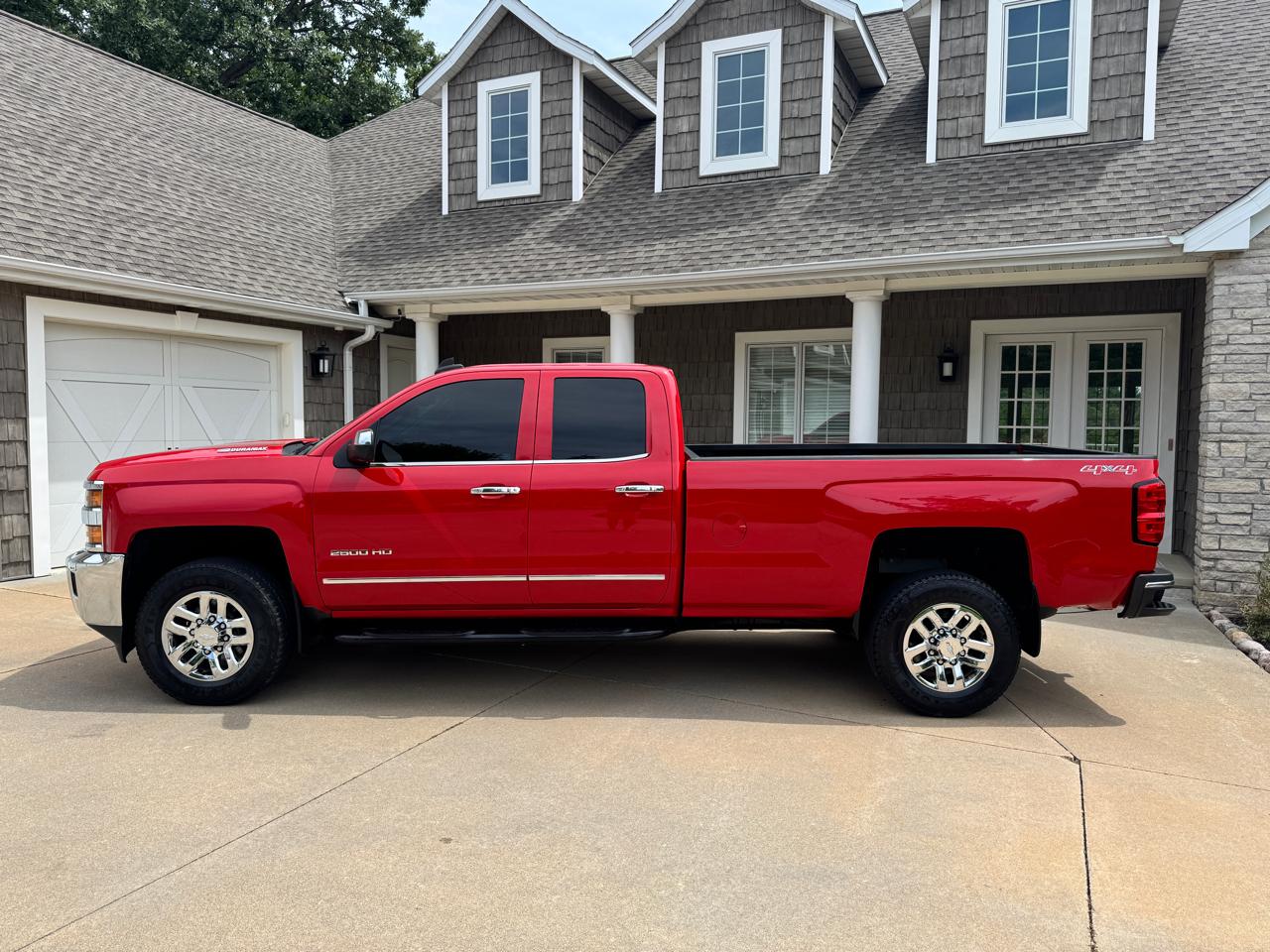Chevrolet Silverado 2500HD Built After Aug 14 4WD Double Cab 158.1" LTZ 2015