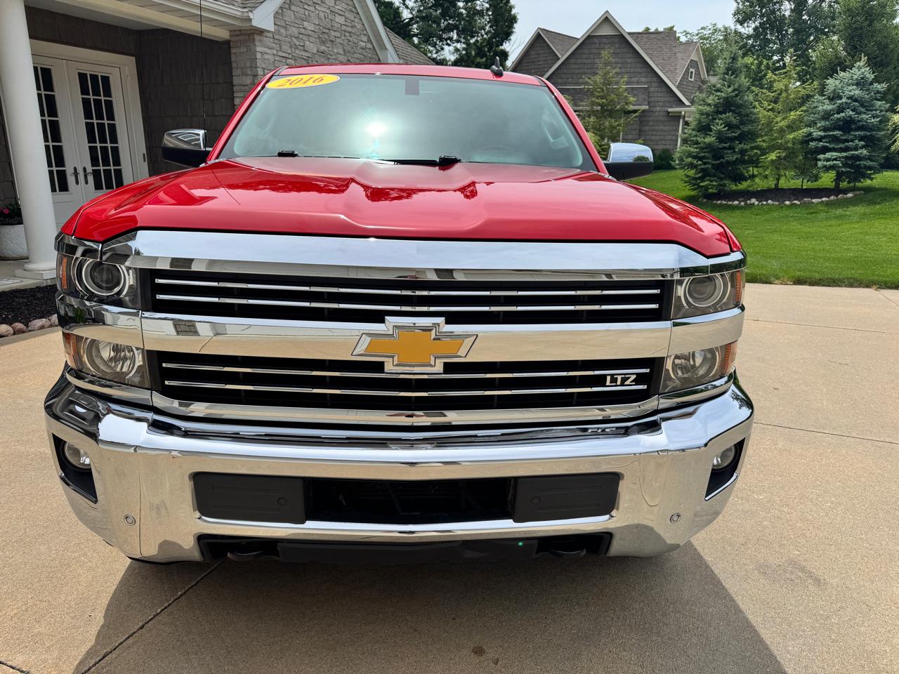 Chevrolet Silverado 2500HD Built After Aug 14 4WD Double Cab 158.1" LTZ 2015