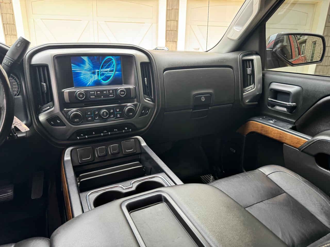 Chevrolet Silverado 2500HD Built After Aug 14 4WD Double Cab 158.1" LTZ 2015