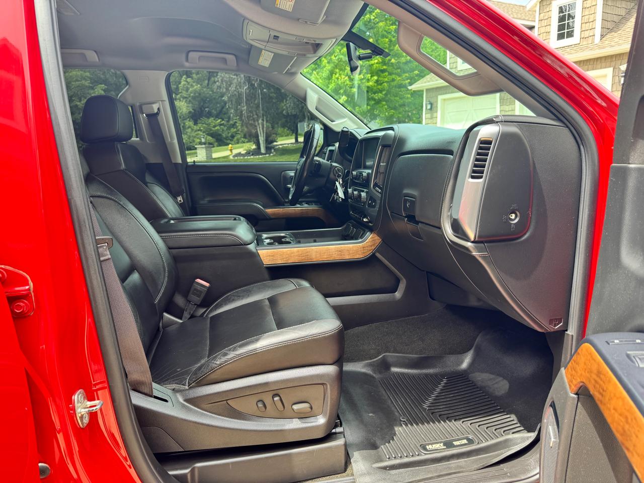 Chevrolet Silverado 2500HD Built After Aug 14 4WD Double Cab 158.1" LTZ 2015
