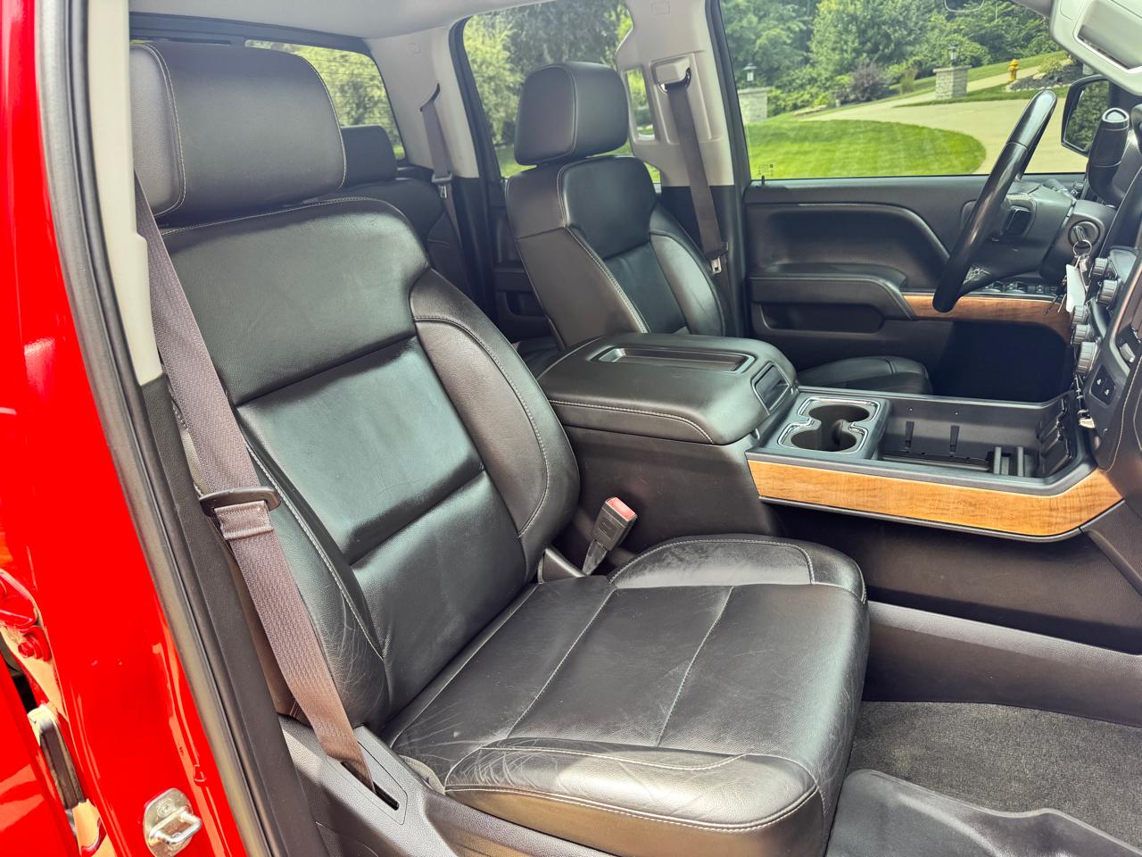 Chevrolet Silverado 2500HD Built After Aug 14 4WD Double Cab 158.1" LTZ 2015