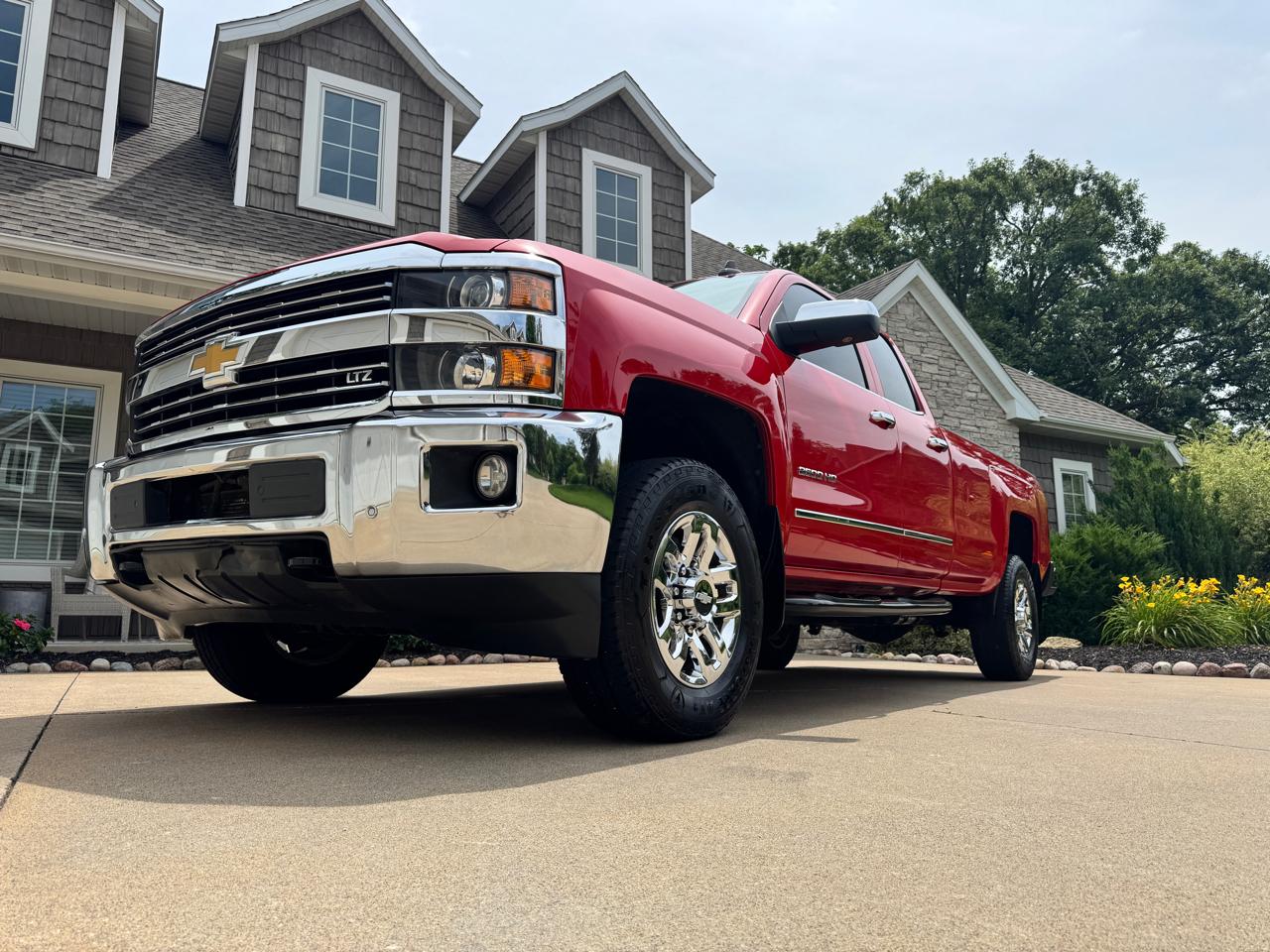Chevrolet Silverado 2500HD Built After Aug 14 4WD Double Cab 158.1" LTZ 2015