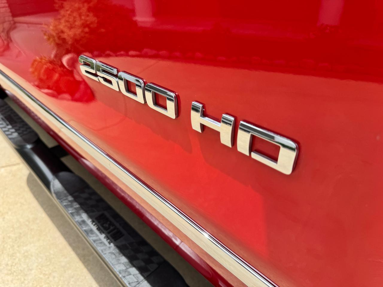 Chevrolet Silverado 2500HD Built After Aug 14 4WD Double Cab 158.1" LTZ 2015