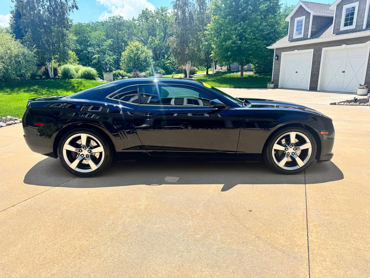 Chevrolet Camaro 2dr Cpe SS w/2SS 2013