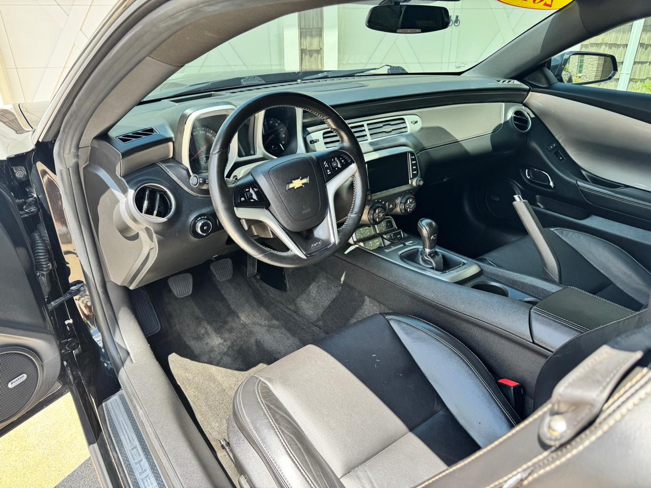 Chevrolet Camaro 2dr Cpe SS w/2SS 2013