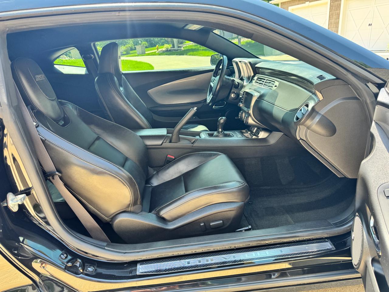 Chevrolet Camaro 2dr Cpe SS w/2SS 2013