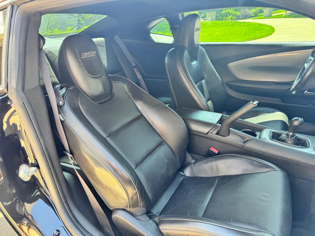 Chevrolet Camaro 2dr Cpe SS w/2SS 2013