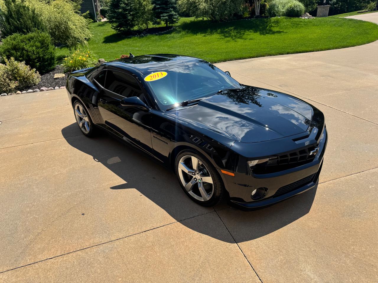 Chevrolet Camaro 2dr Cpe SS w/2SS 2013