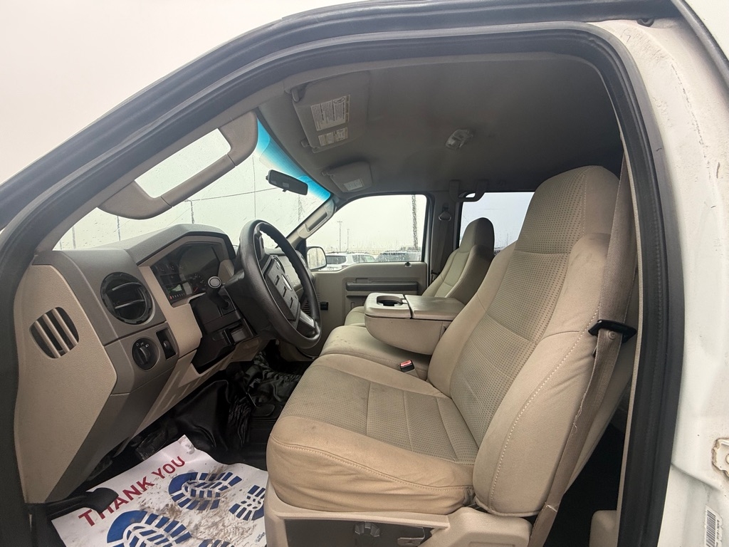 Ford Transit 250 Van High Roof w/Sliding Pass. 148-in. WB 2015