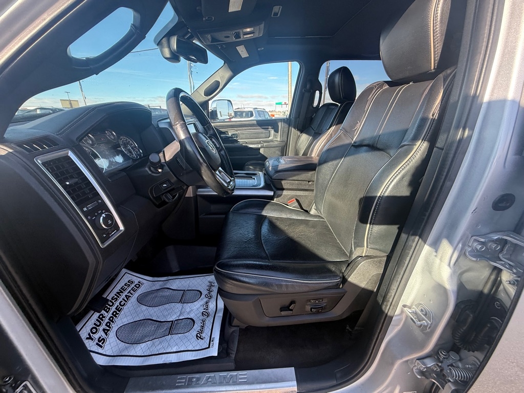 RAM 1500 Longhorn Crew Cab LWB 4WD 2017