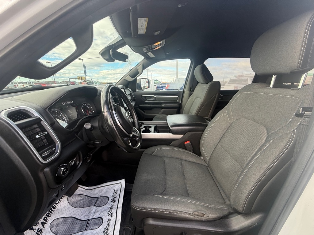 RAM 1500 Big Horn Crew Cab SWB 4WD 2019