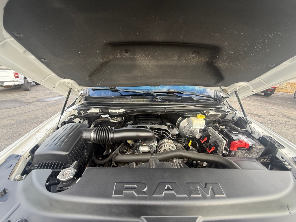 RAM 1500 Big Horn Crew Cab SWB 4WD 2019