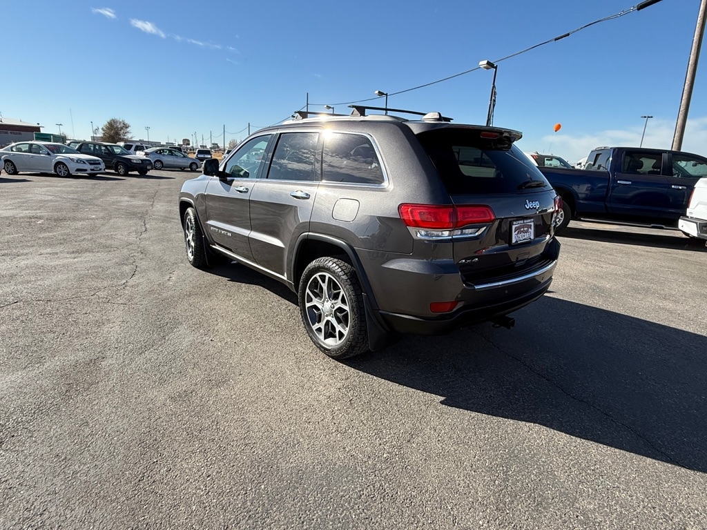 2019 Jeep Grand Cherokee Limited photo 3