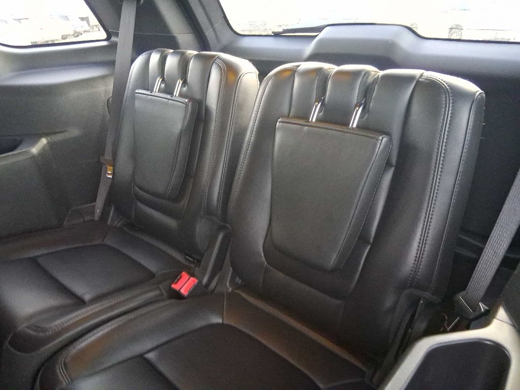 Ford Explorer Limited 4WD 2013