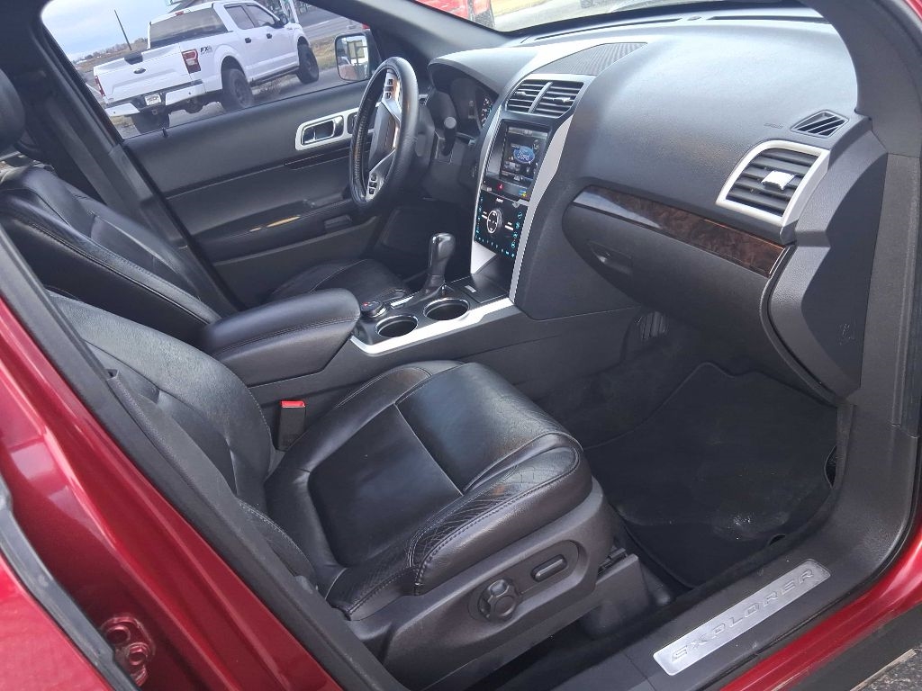 Ford Explorer Limited 4WD 2013