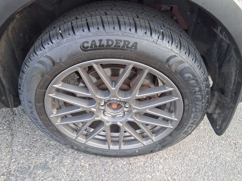 Ford Explorer Limited 4WD 2013