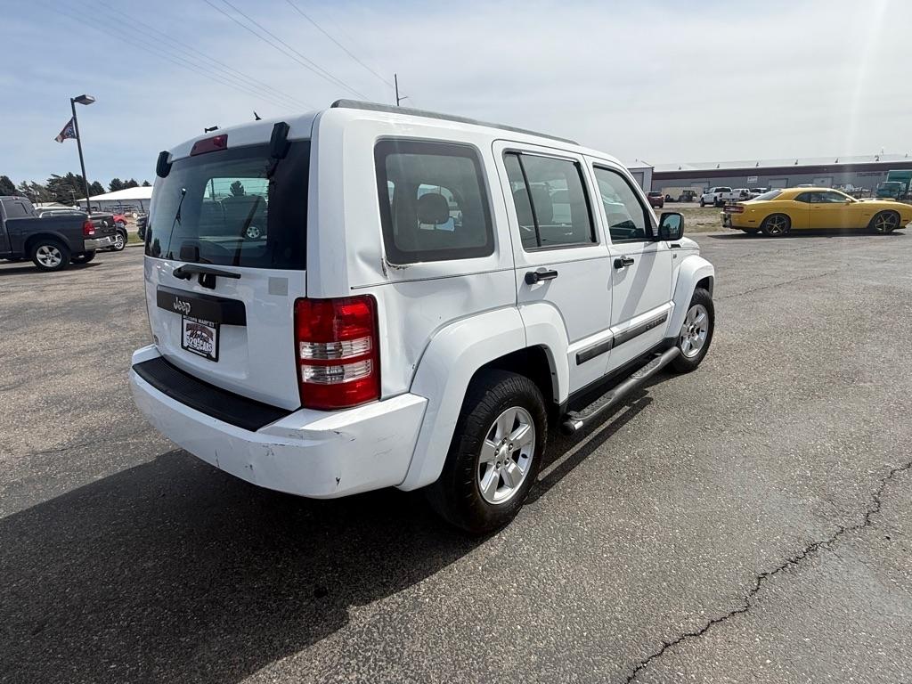 Jeep Liberty Sport 2WD 2012