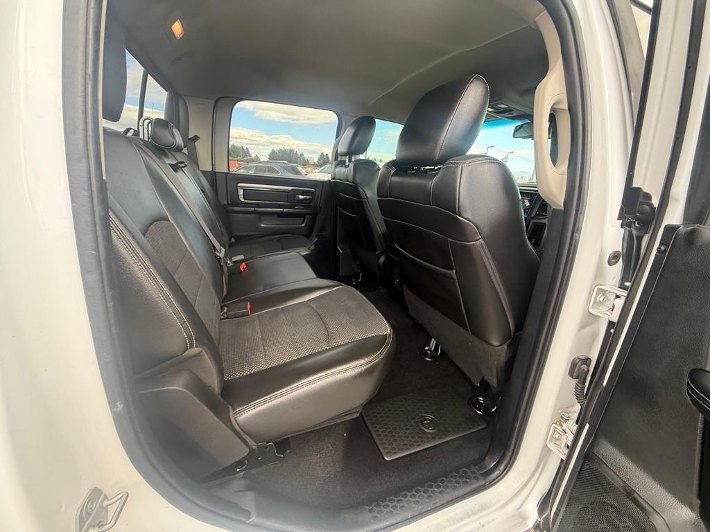 RAM 1500 Sport Crew Cab SWB 4WD 2015