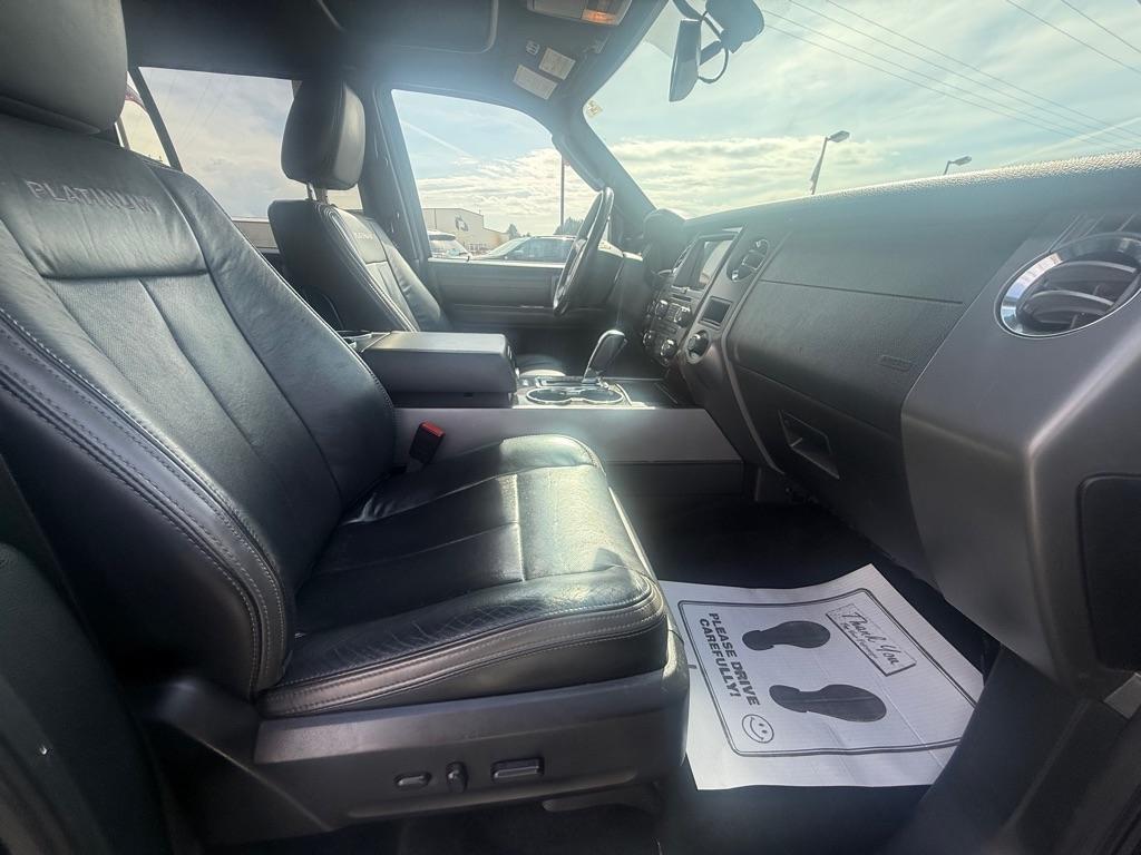 Ford Expedition EL Platinum 4WD 2016