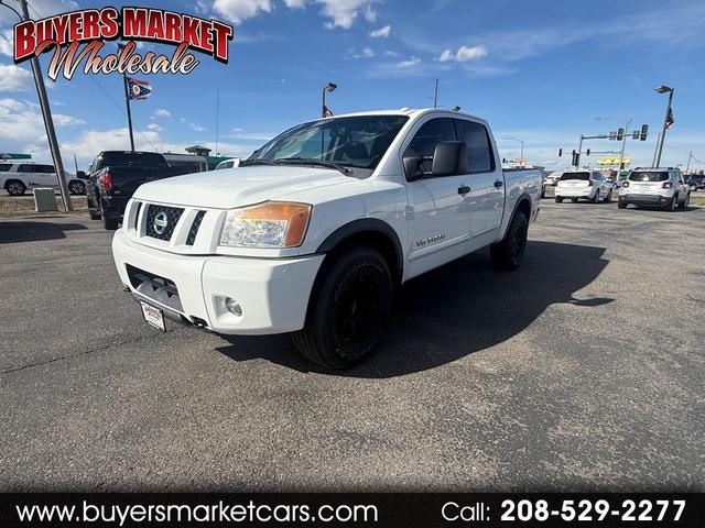 White 2010 Nissan Titan XE Crew Cab 4WD Pickup Truck Four-Wheel Drive Automatic
