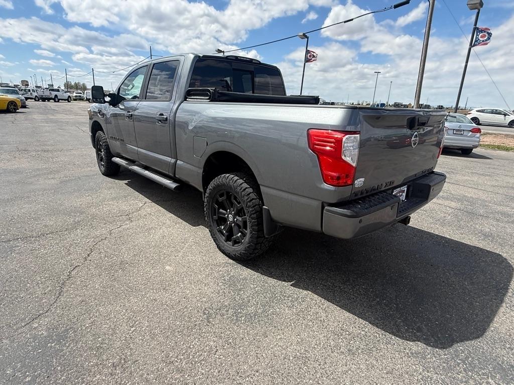 Nissan Titan XD PRO-4X Crew Cab 4WD Diesel 2018