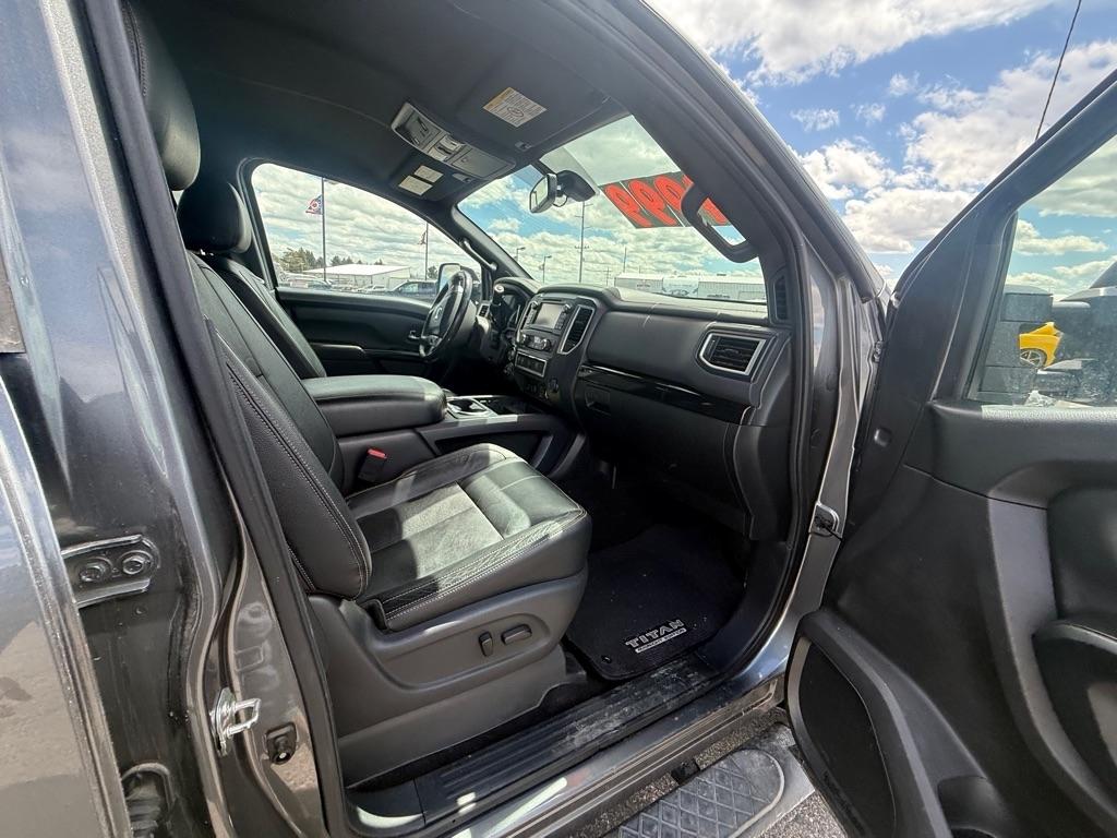 Nissan Titan XD PRO-4X Crew Cab 4WD Diesel 2018