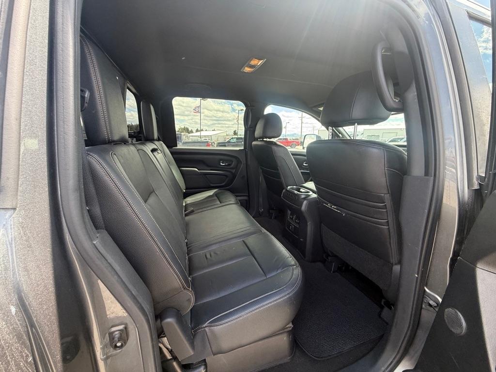 Nissan Titan XD PRO-4X Crew Cab 4WD Diesel 2018