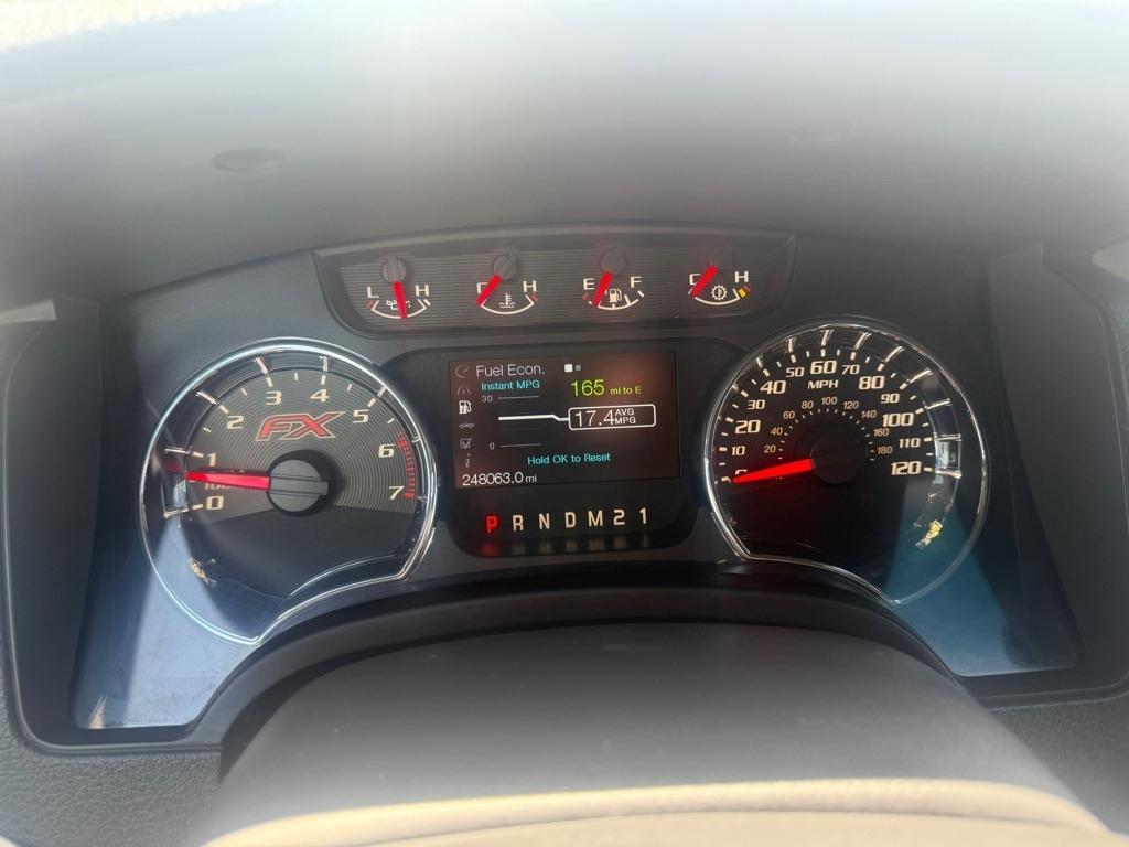 Ford F-150 XL SuperCrew 5.5-ft. Bed 4WD 2013