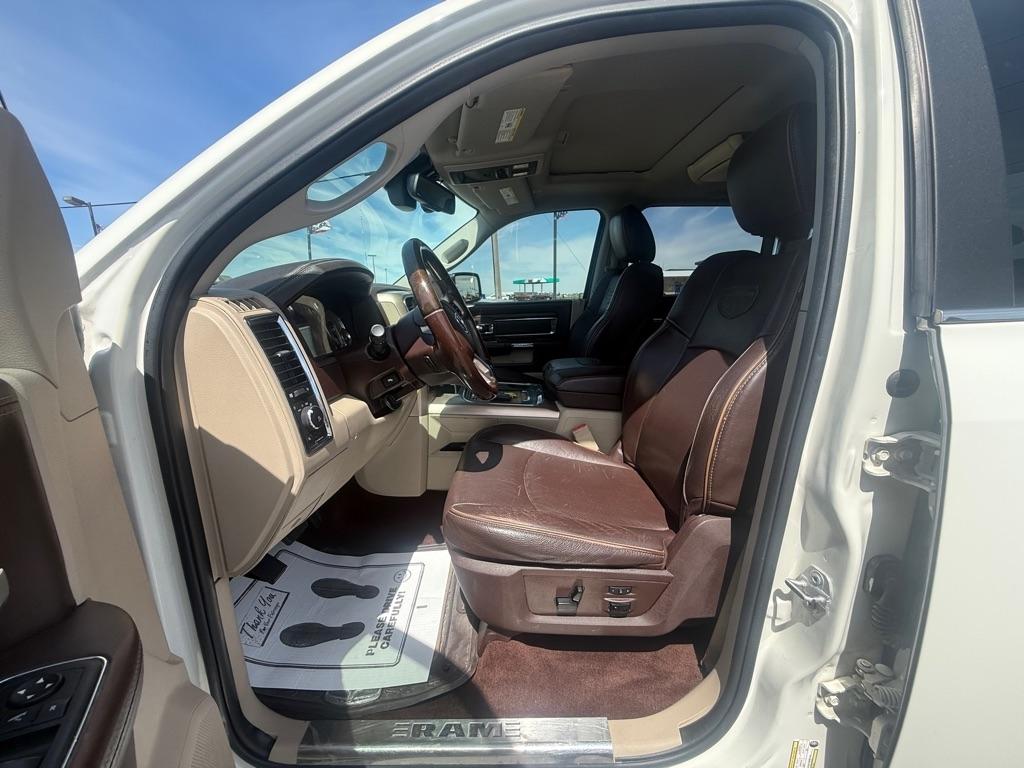 RAM 1500 Longhorn Crew Cab SWB 4WD 2017