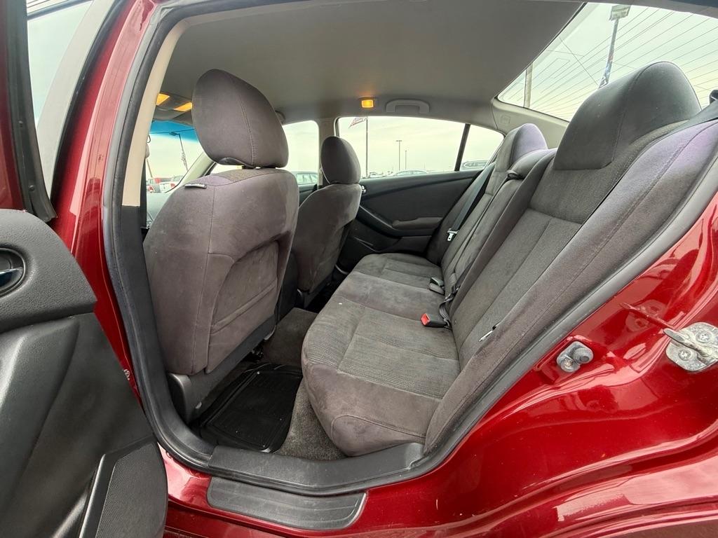 Nissan Altima 2.5 S 2011