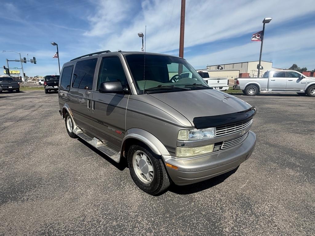 Chevrolet Astro Cargo Van AWD 2002