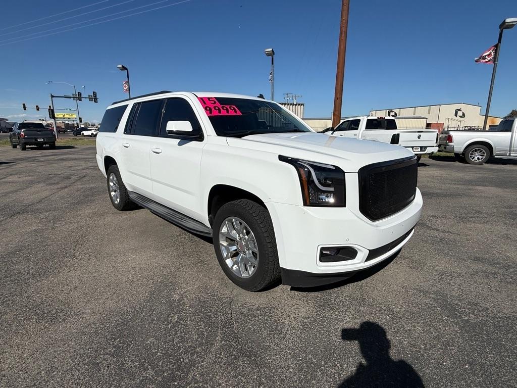 GMC Yukon XL SLE 1/2 Ton 4WD 2015