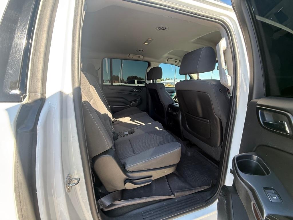 GMC Yukon XL SLE 1/2 Ton 4WD 2015