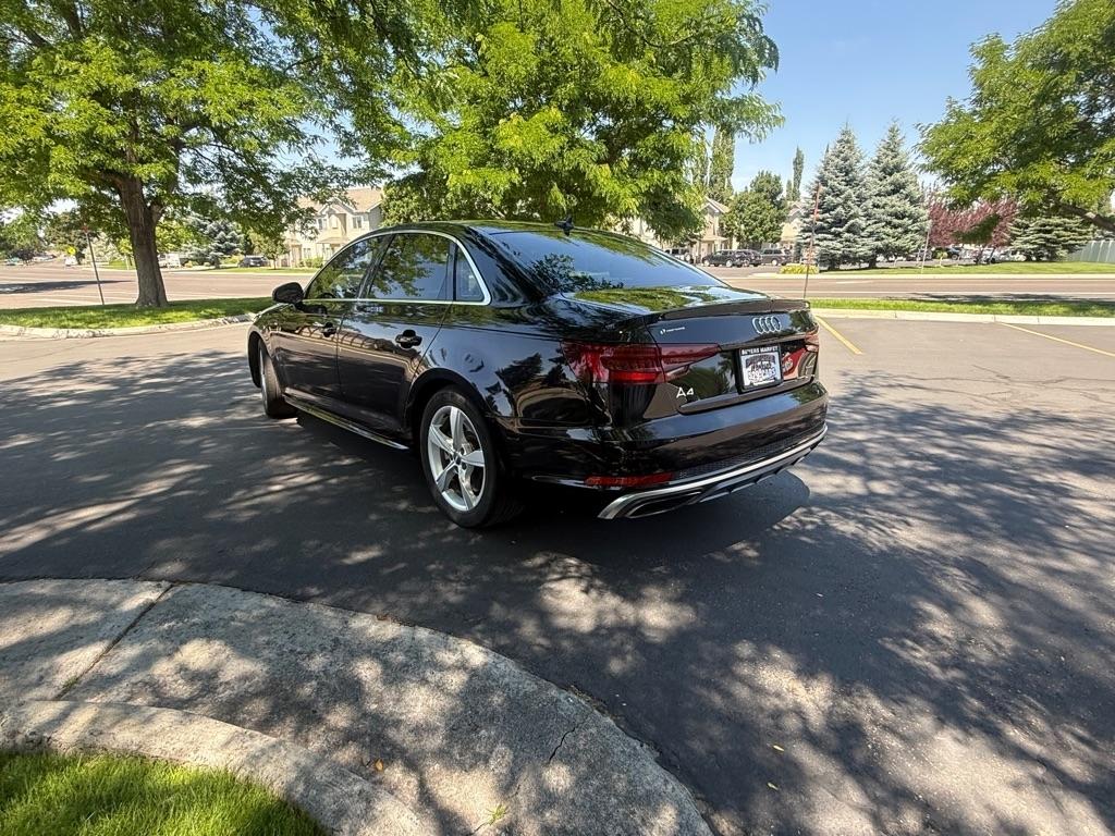 Audi A4 2.0 TFSI Premium quattro 7A 2019