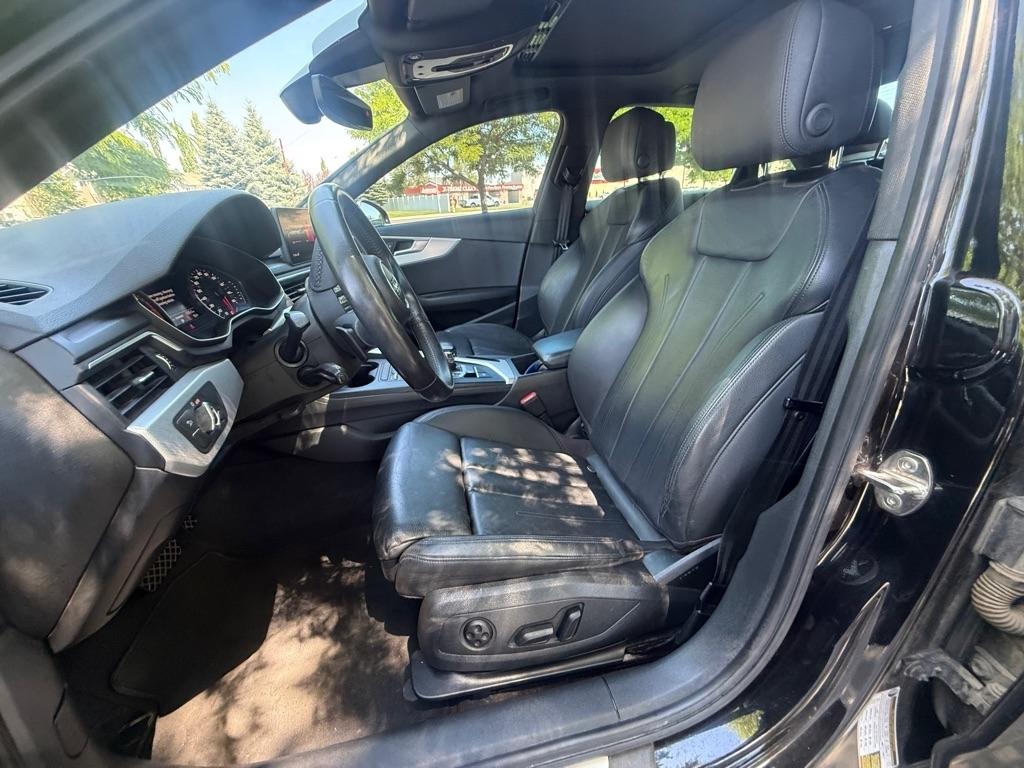 Audi A4 2.0 TFSI Premium quattro 7A 2019