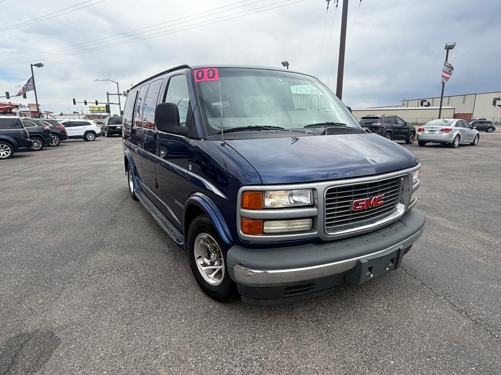 GMC Savana G1500 Cargo 2000