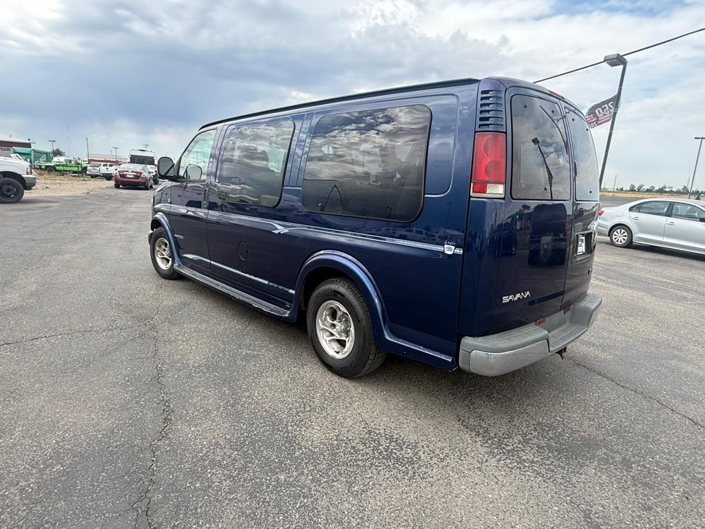 GMC Savana G1500 Cargo 2000