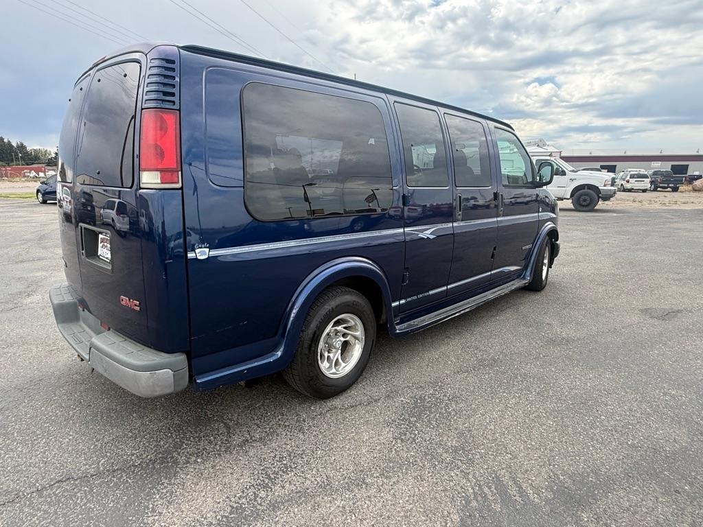GMC Savana G1500 Cargo 2000