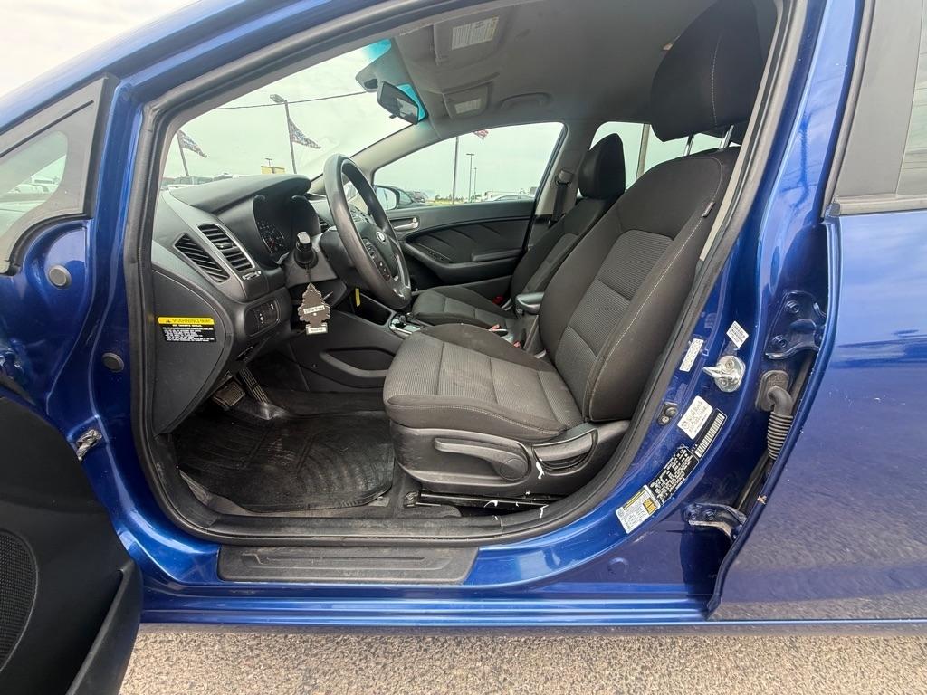 Kia Forte LX 6A 2017