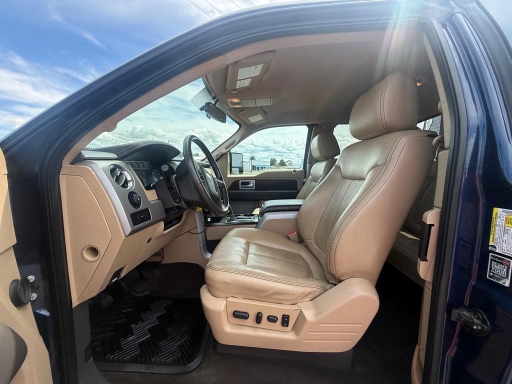 Ford F-150 XL SuperCab 8-ft. Bed 4WD 2012